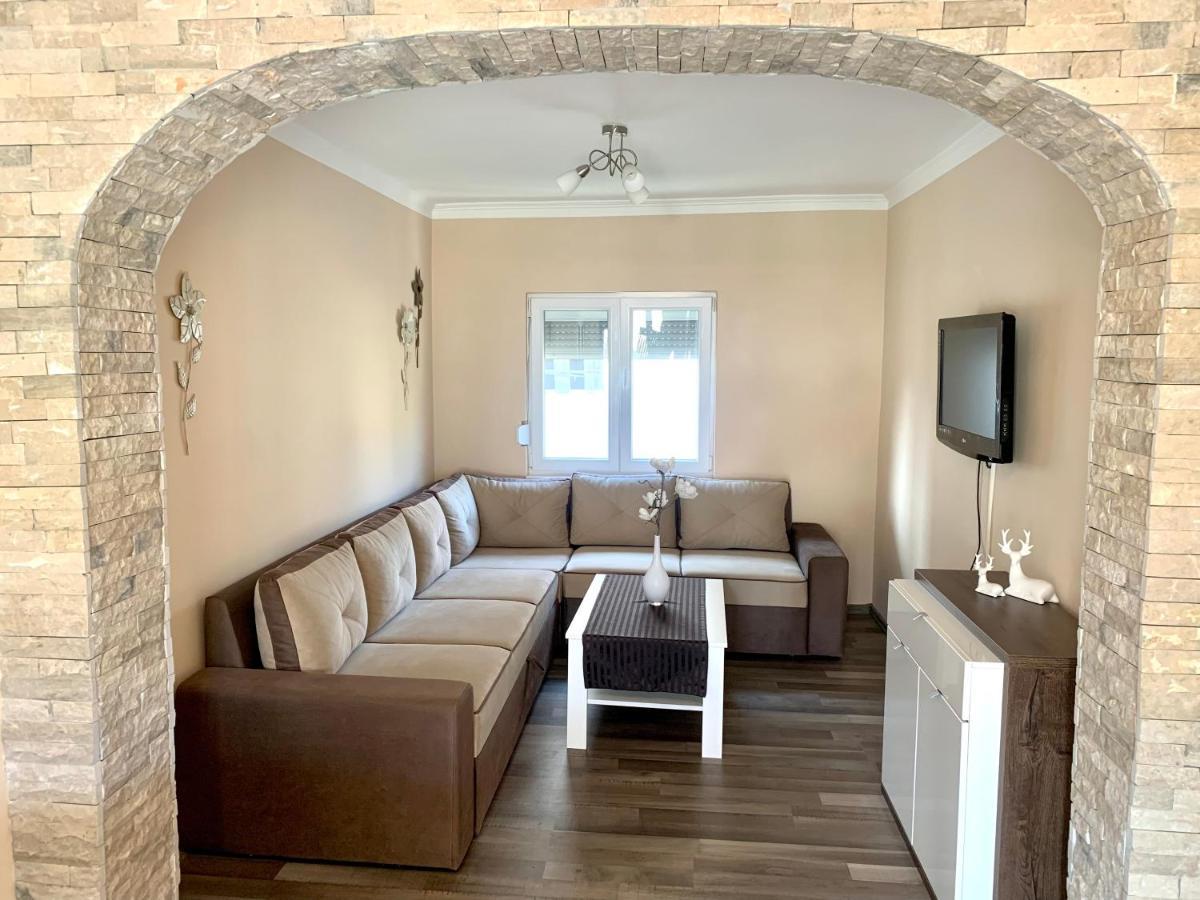 Apartments Neira Near Dubrovnik Ivanica Extérieur photo